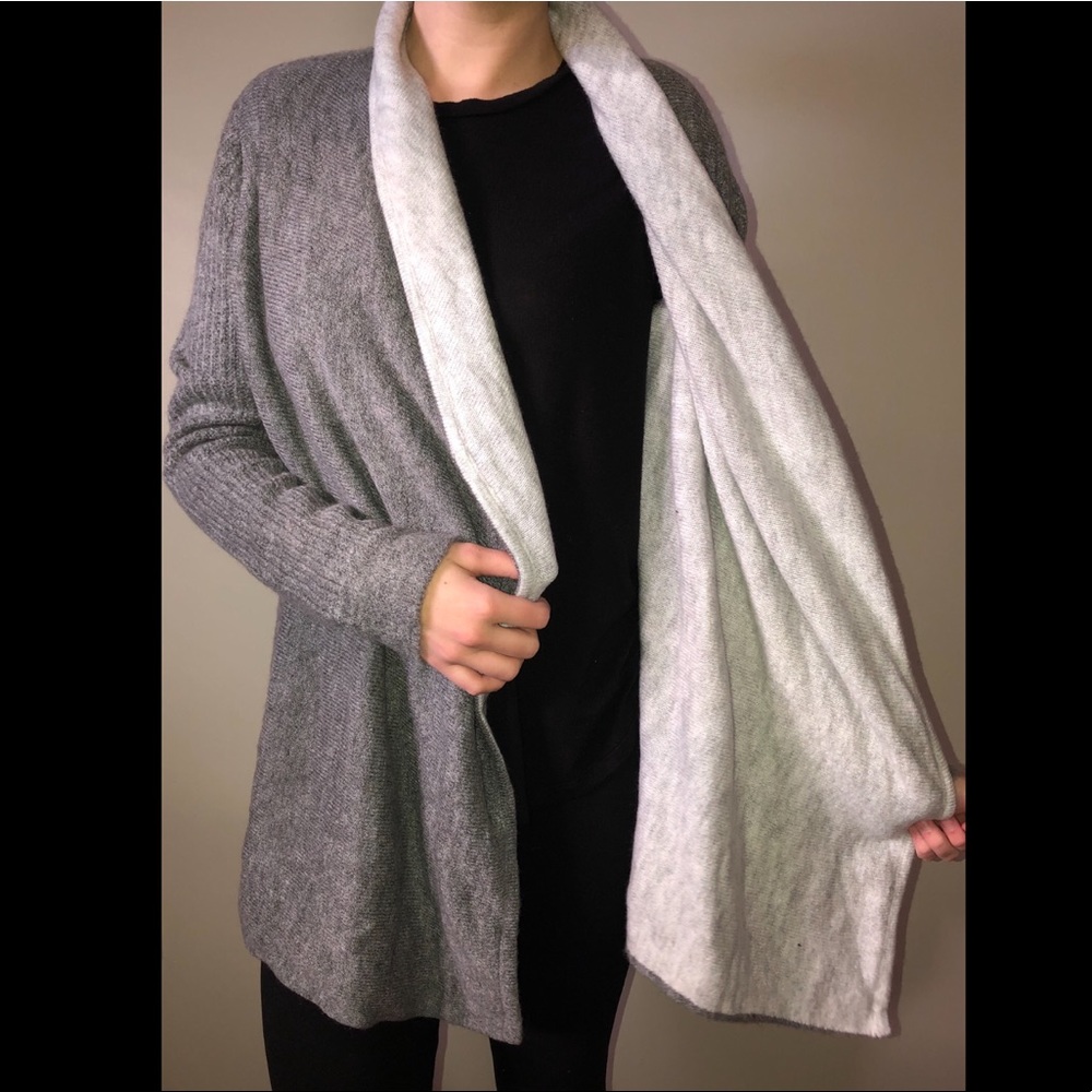 NWT COZY ABERCROMBIE & FITCH CARDIGAN